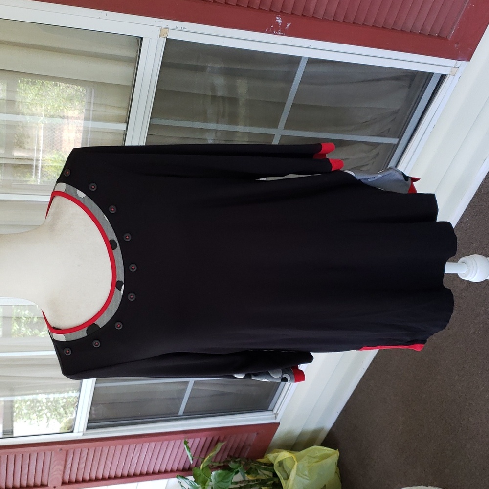 Ali Miles Black and Red Women's M‎ Top